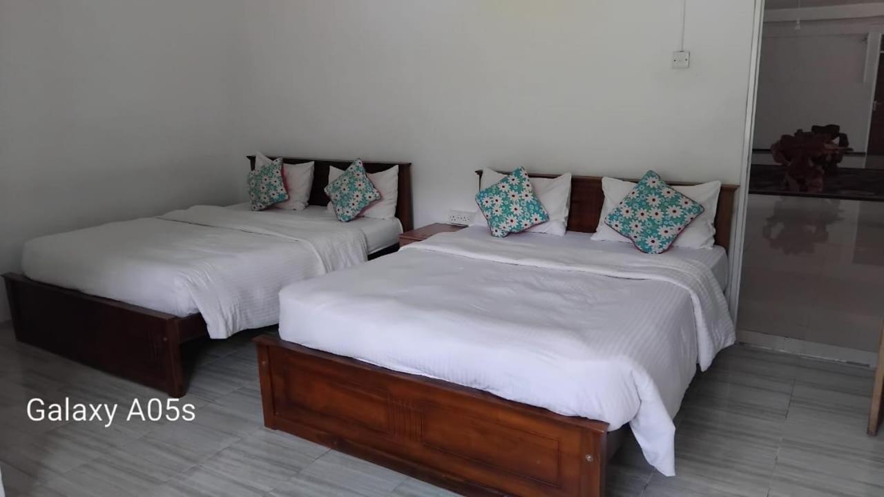 The Unic View Resort Nuwara Eliya Bagian luar foto