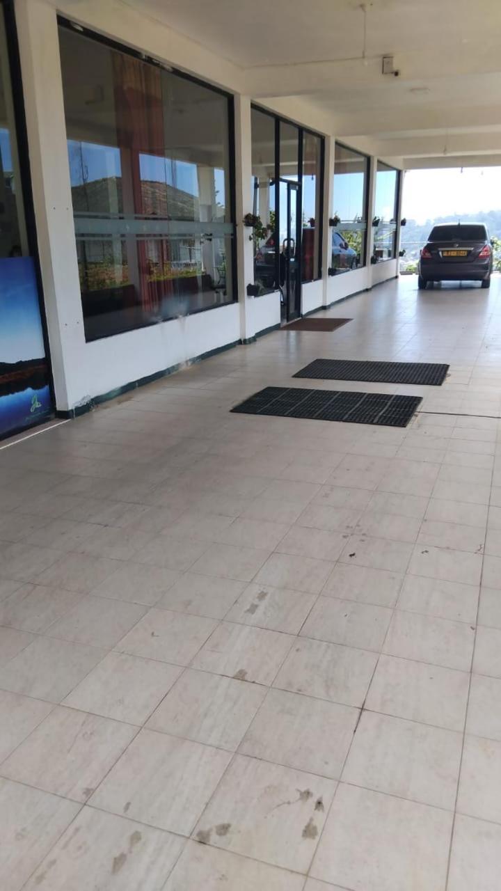 The Unic View Resort Nuwara Eliya Bagian luar foto